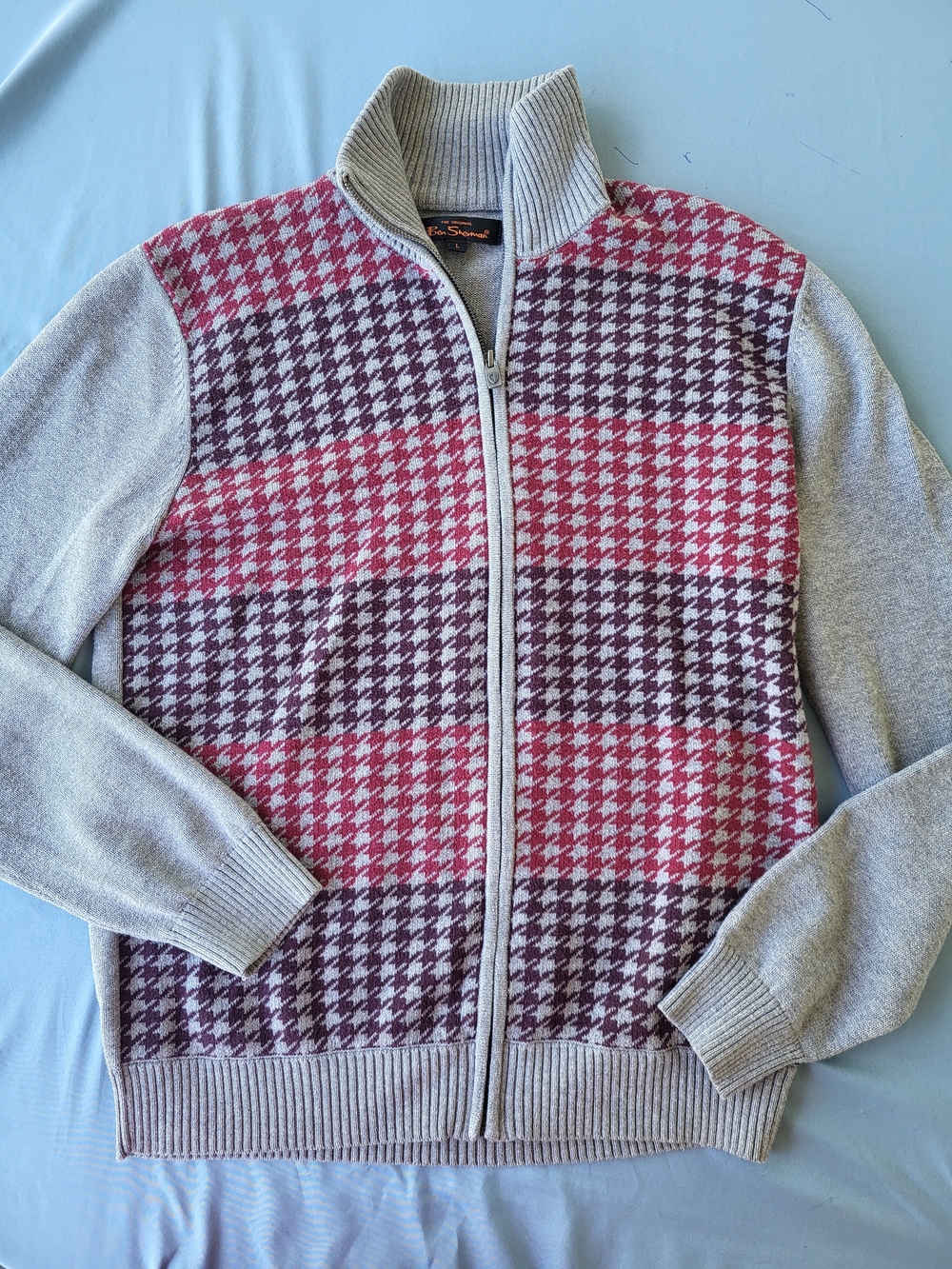 Men's Zip-Front Houndstooth Sweater - Gray & Pink